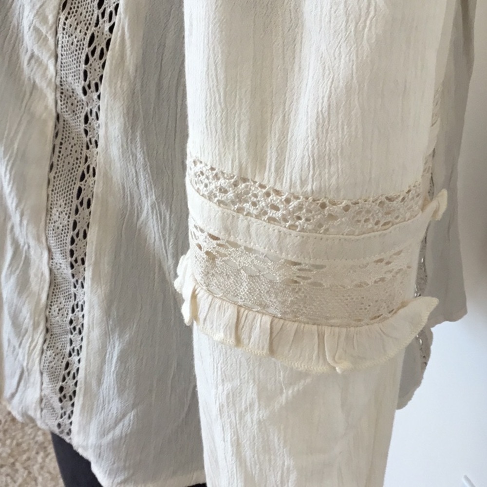 American Eagle embroidered top for women. Size S/P/CH. cream/white ❗️NEW no tags - Picture 5 of 12